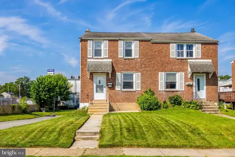 325 Cedar Ave, Holmes, PA 19043
