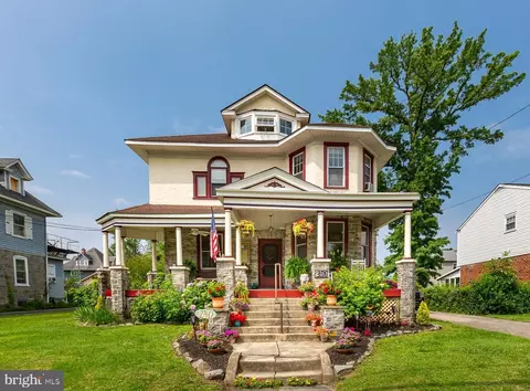 240 W Ridley Ave, Norwood, PA 19074