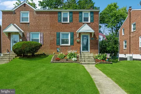 339 Cedar Ave, Holmes, PA 19043