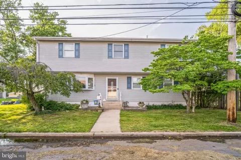 200 Price Ave, Holmes, PA 19043