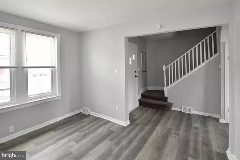 35 Cedar St, Marcus Hook, PA 19061 photo 5