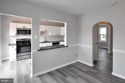 35 Cedar St, Marcus Hook, PA 19061 photo 9