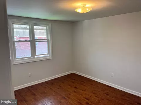 1533 Summit St, Marcus Hook, PA 19061 photo 13