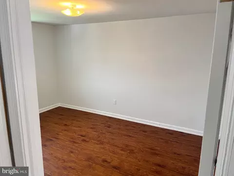 1533 Summit St, Marcus Hook, PA 19061 photo 14