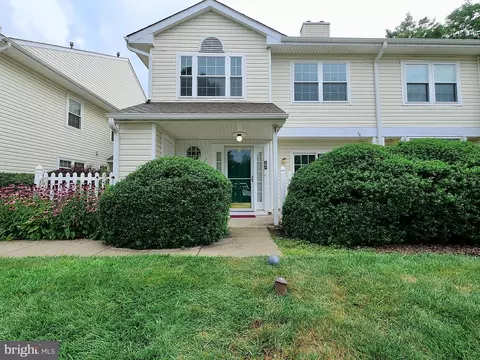 101 Briarcliff Ct #101, Glen Mills, PA 19342