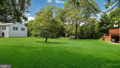 1813 Manor Ave, Marcus Hook, PA 19061 photo 4
