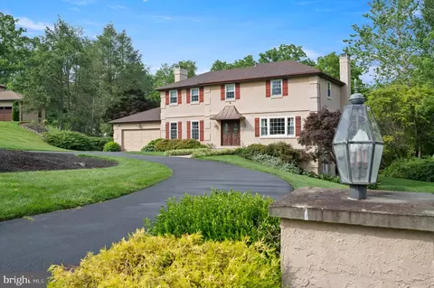 15 Brookmawr Rd, Newtown Square, PA 19073