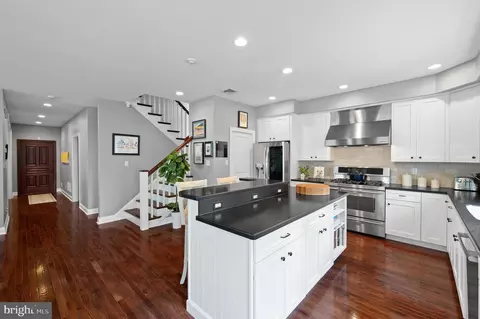 228 Highland Ave, Wayne, PA 19087 photo 4