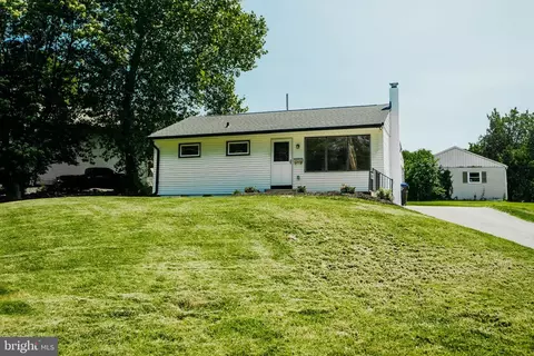 1949 Central Ave, Upper Chichester, PA 19061