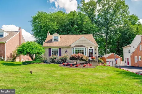 308 Larchwood Rd, Springfield, PA 19064