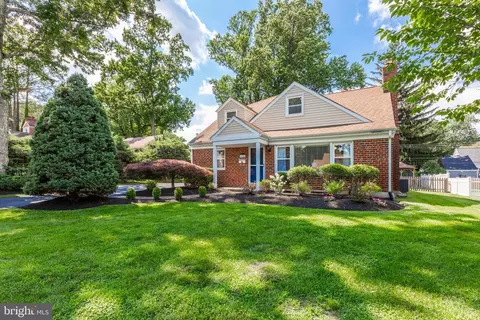 104 Stockton Rd, Bryn Mawr, PA 19010