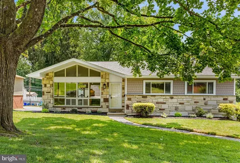 1744 Marilyn Dr, Havertown, PA 19083