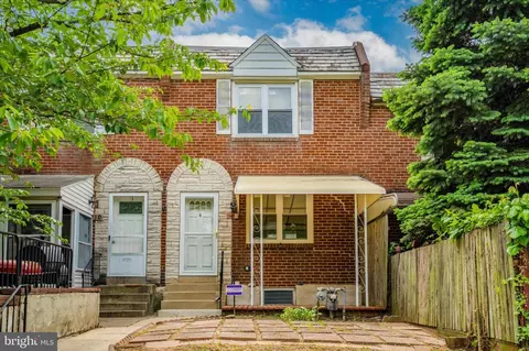 8 Concord Rd, Darby, PA 19023