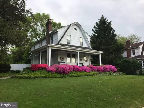 106 Henderson Ave, Ridley Park, PA 19078