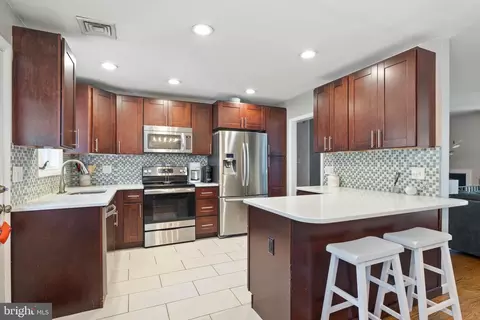 5 Devon Ln, Media, PA 19063 photo 8