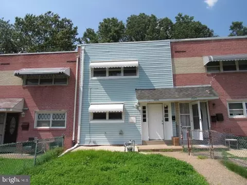 2026 Valley View Dr, Folcroft, PA 19032