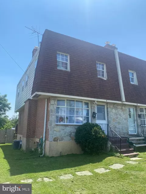 14 W Madison Ave, Clifton Heights, PA 19018