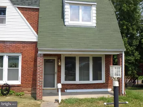 730 E 25th St, Chester, PA 19013