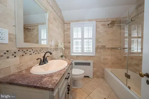 216 Saint Davids Ct, Wayne, PA 19087 photo 28