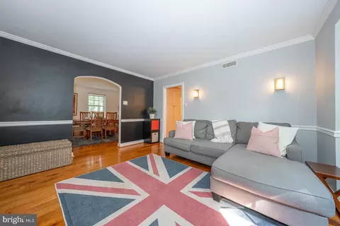 216 Saint Davids Ct, Wayne, PA 19087 photo 8
