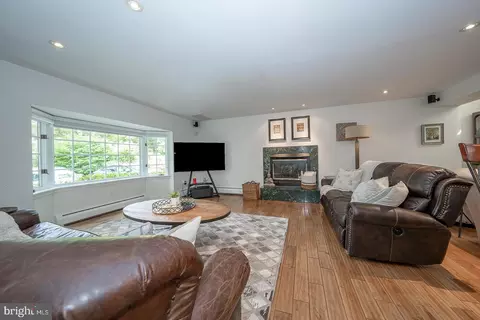 216 Saint Davids Ct, Wayne, PA 19087 photo 18