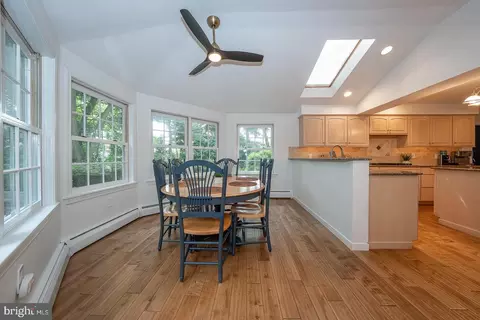 216 Saint Davids Ct, Wayne, PA 19087 photo 17