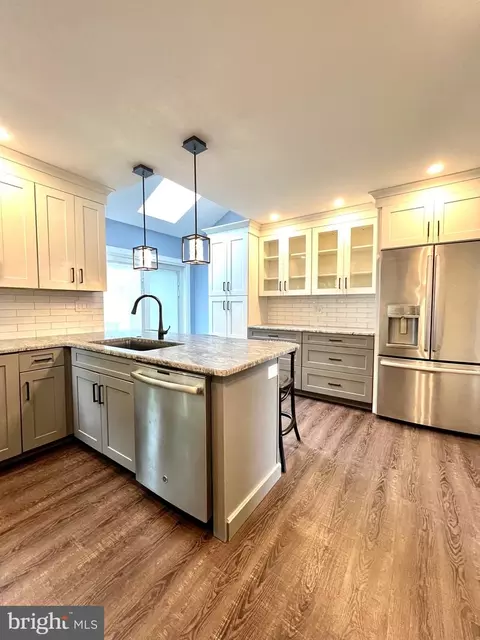 4326 Trophy Dr, Marcus Hook, PA 19061 photo 32