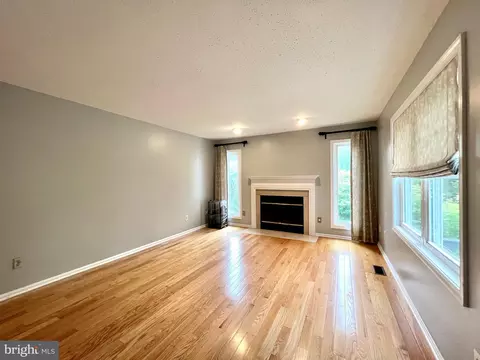4326 Trophy Dr, Marcus Hook, PA 19061 photo 38