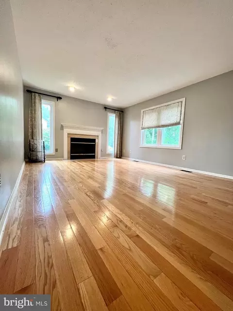 4326 Trophy Dr, Marcus Hook, PA 19061 photo 37