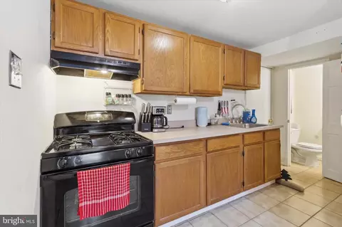 139 Chadwick Ave, Marcus Hook, PA 19061 photo 8