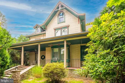 34 S Clifton Ave, Aldan, PA 19018