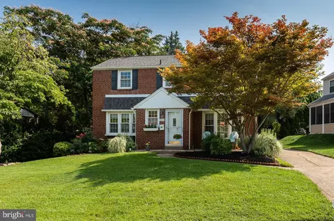 515 Maple Hill Rd, Havertown, PA 19083