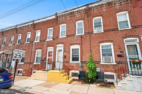 1214 E 11th St, Eddystone, PA 19022