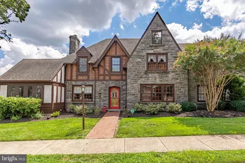 1140 Lindale Ave, Drexel Hill, PA 19026