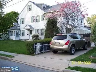 91 S Keystone Ave, Upper Darby, PA 19082