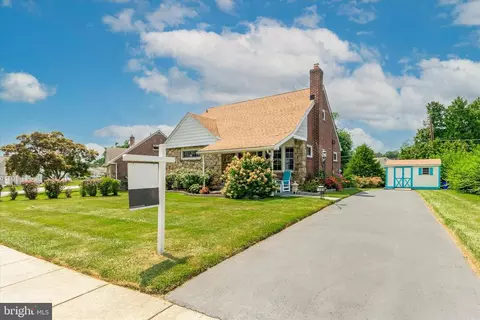 105 Donnelly Ave, Aston, PA 19014