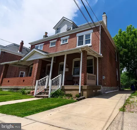 119 E Berkley Ave, Clifton Heights, PA 19018