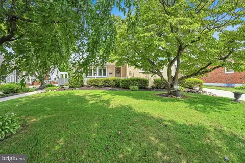 1131 Harper Ave, Woodlyn, PA 19094