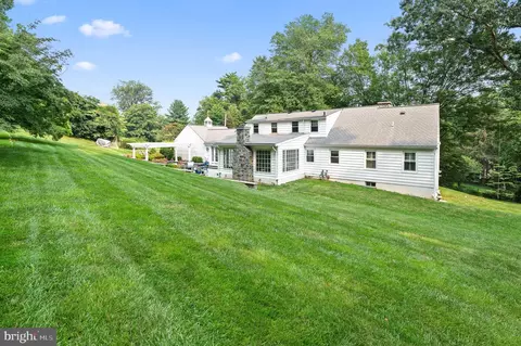 521 County Line Rd, Wayne, PA 19087 photo 6