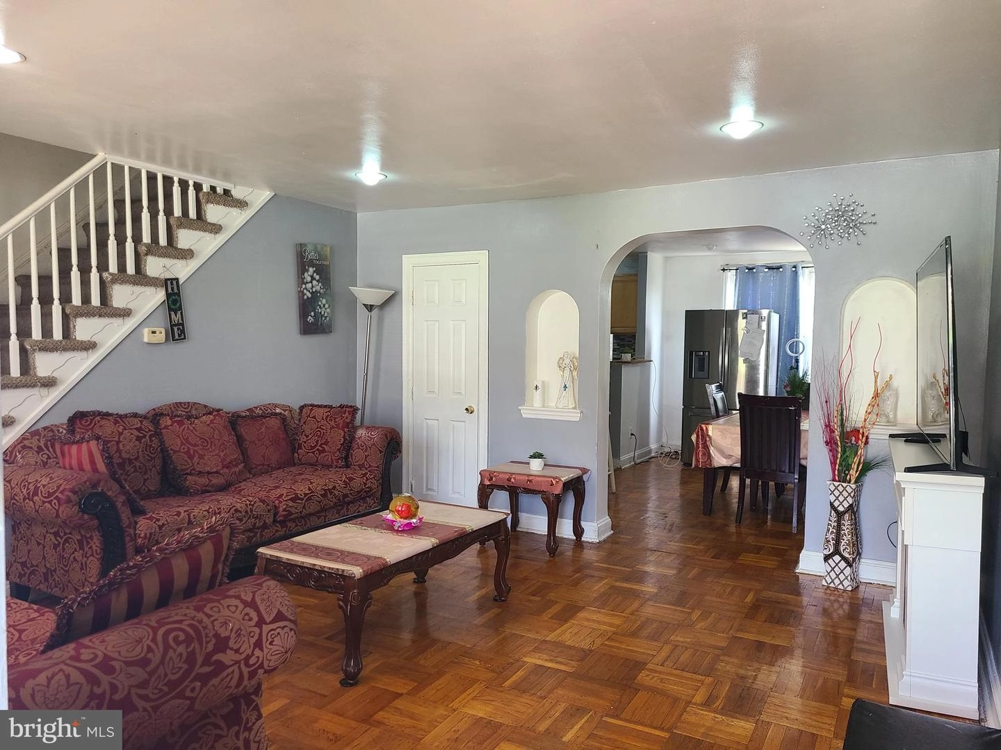 7252 Pine St, Upper Darby, PA 19082 photo 2