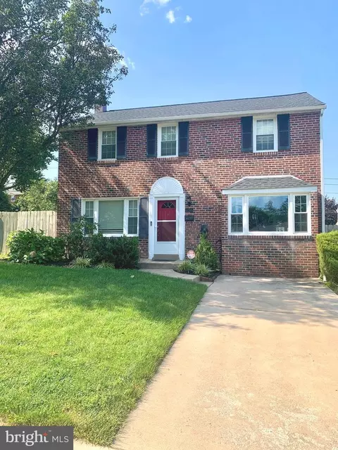1213 Dermond Rd, Drexel Hill, PA 19026