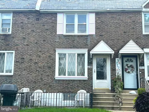 1109 Meadowbrook Ln, Collingdale, PA 19023