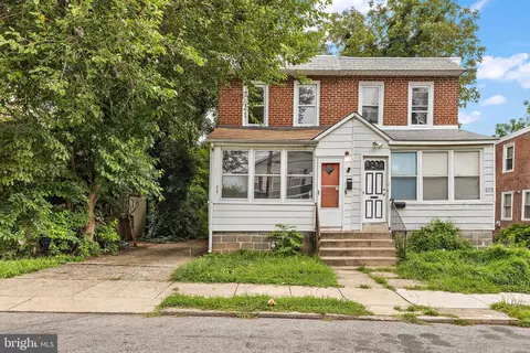 807 Greenhill Rd, Sharon Hill, PA 19079