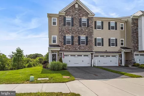 48 Kaila Ct, Media, PA 19063
