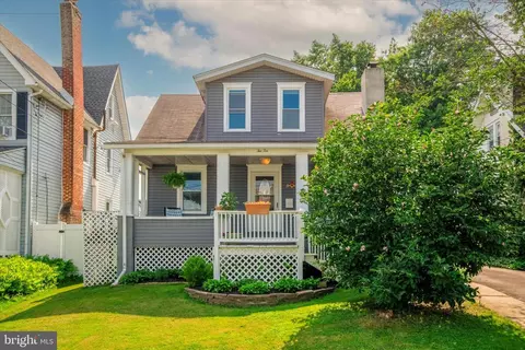 210 E Cleveland Ave, Norwood, PA 19074