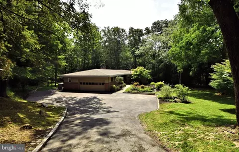 1273 Cedar Grv, Media, PA 19063