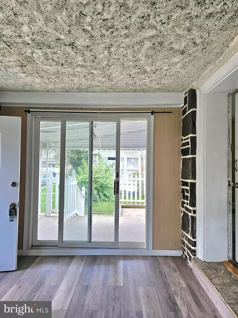 7008 Hazel Ave, Upper Darby, PA 19082 photo 12