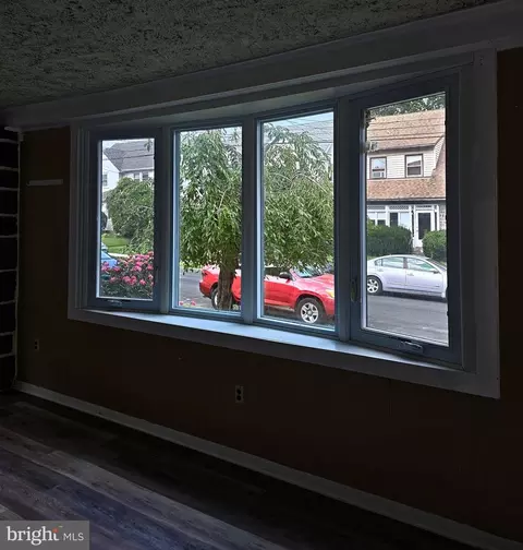 7008 Hazel Ave, Upper Darby, PA 19082 photo 10