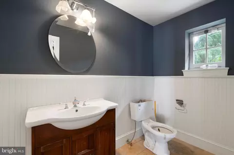 11 Harford Ln, Wayne, PA 19087 photo 10