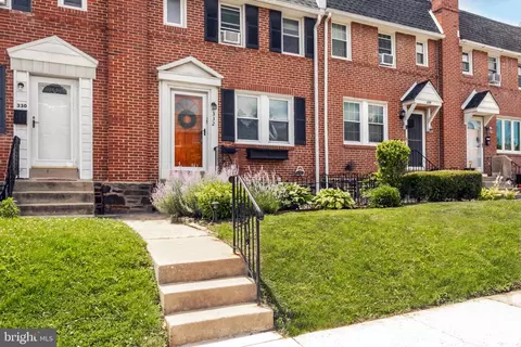 332 Abbey Ter, Drexel Hill, PA 19026